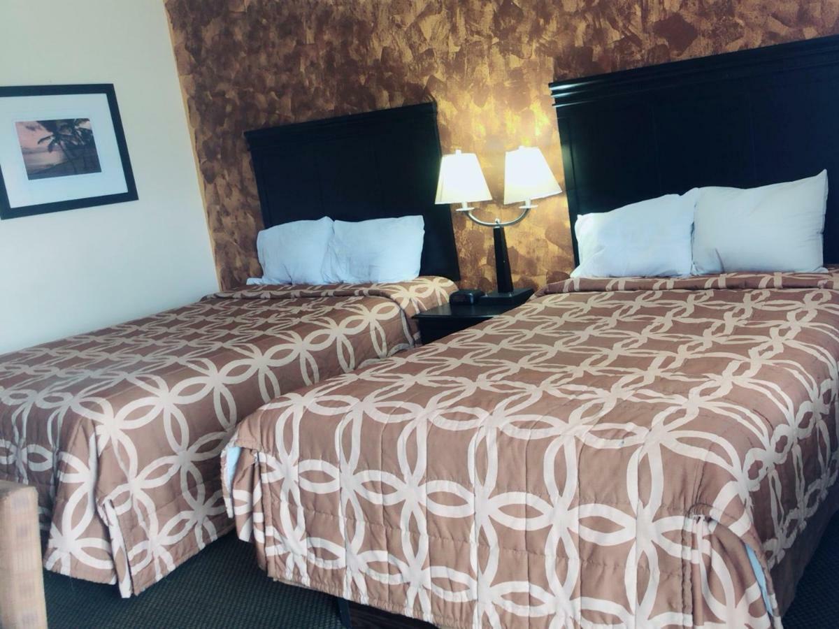 Sunflower Inn Galloway Bagian luar foto