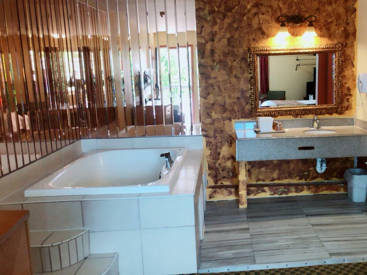 Sunflower Inn Galloway Bagian luar foto